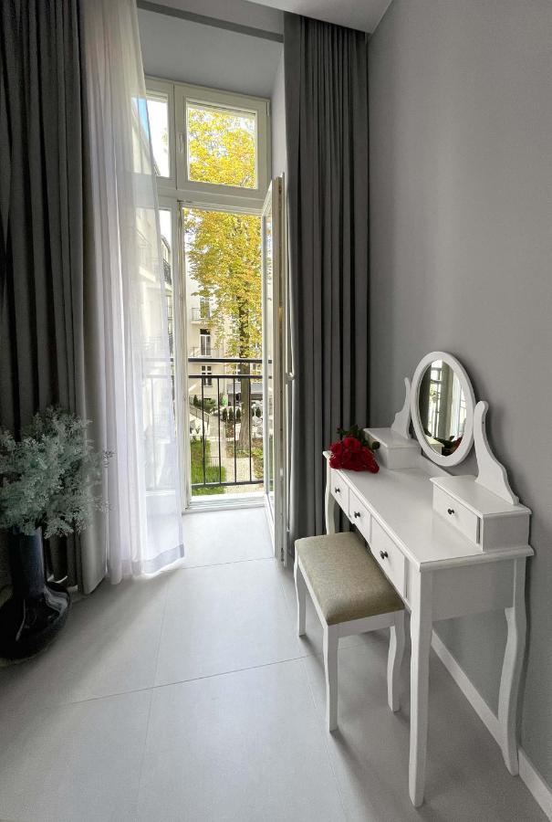 Starowislna 41-43 By Pi Apartments คราคูฟ ภายนอก รูปภาพ